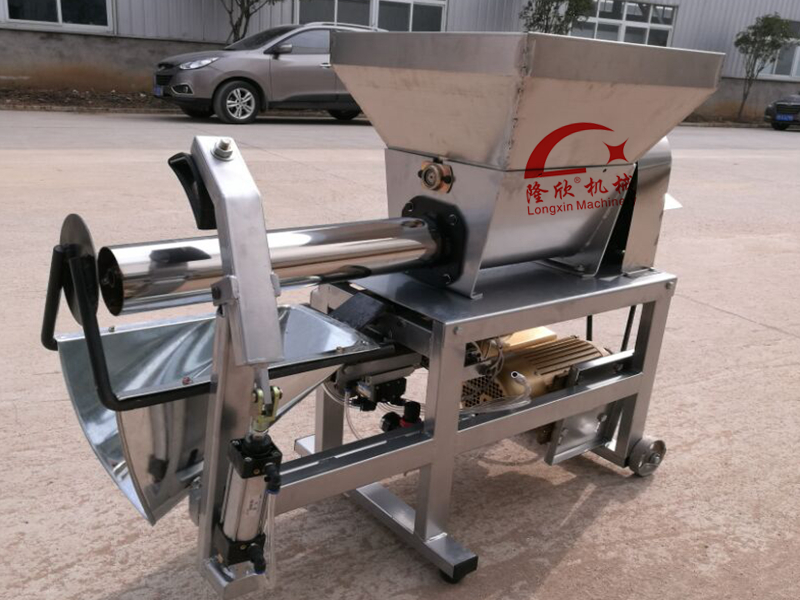 自動(dòng)扶袋裝袋機(jī)（氣動(dòng)）